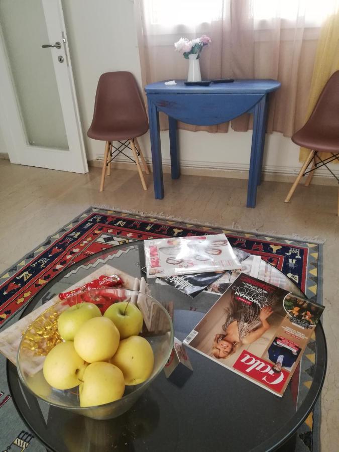 The Rose Apartment Wolos Zewnętrze zdjęcie