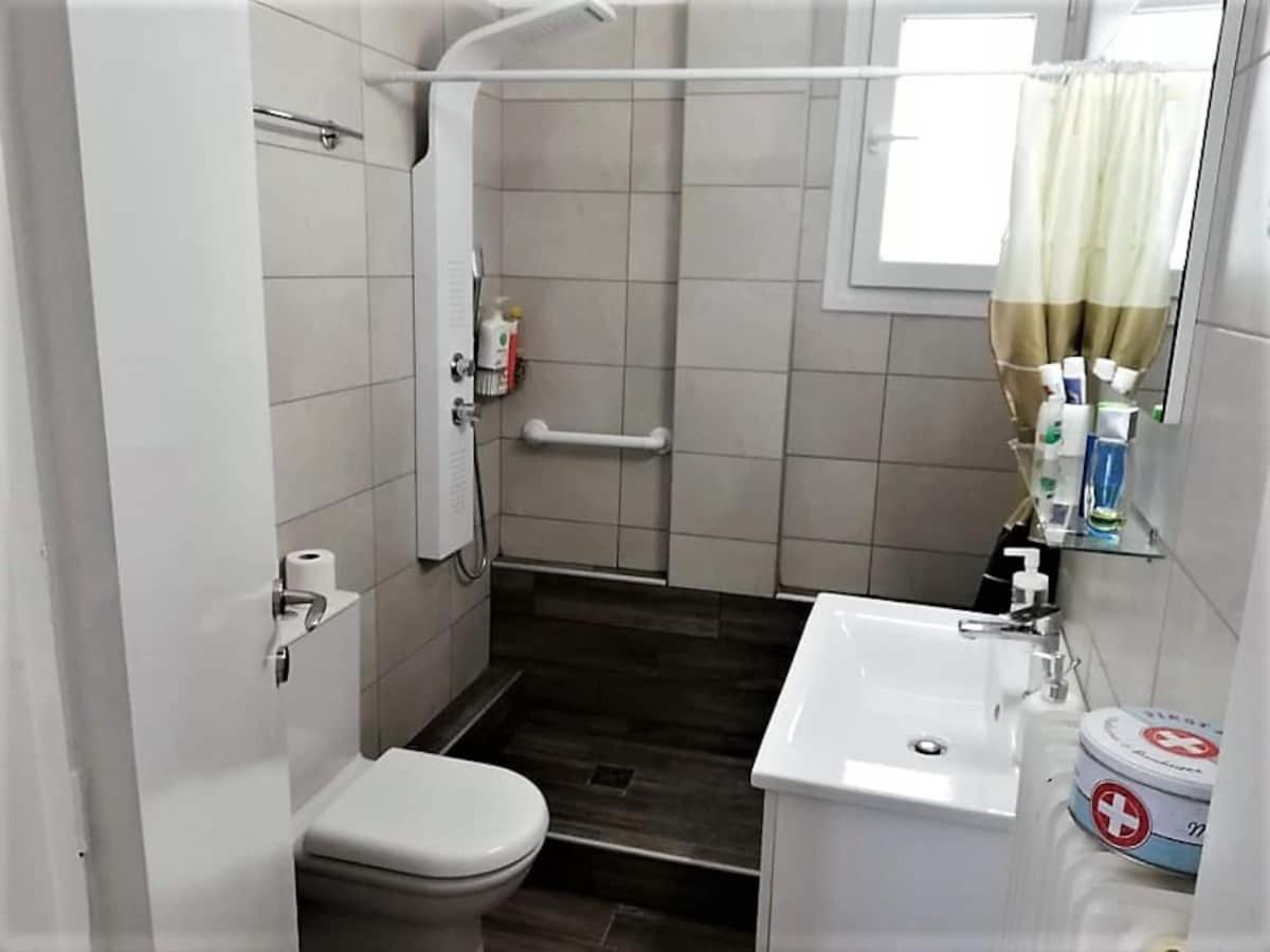 The Rose Apartment Wolos Zewnętrze zdjęcie